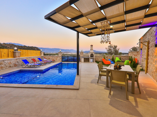  gece  -  Kasım
  | Seydikemer Karadere’de Hamamlı ve Isıtmalı Havuzlu Lüks Villa